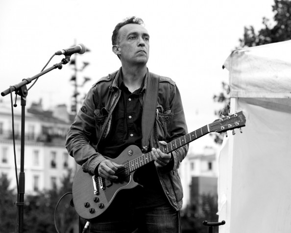 Justin Adams - Paris Quartier d'Eté - 6 août 2011