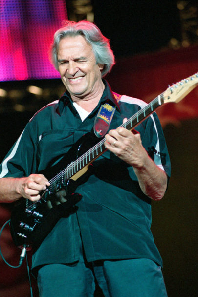John McLaughlin - Jazz à Vienne - 7 juillet 2008